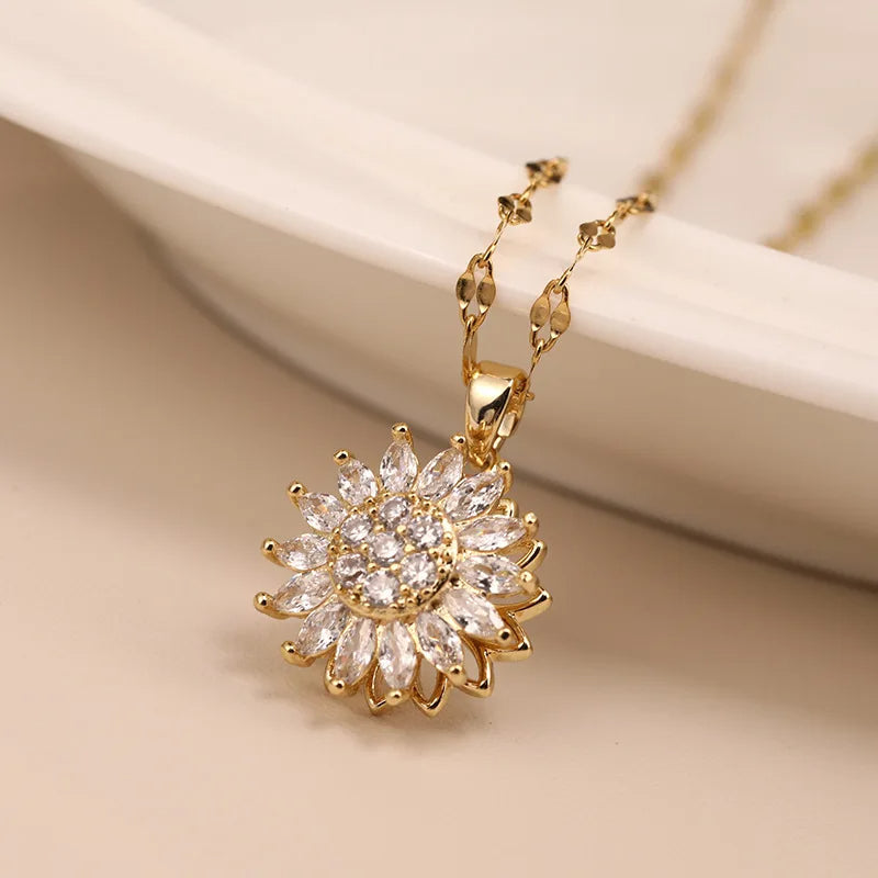 Sunflower Pendant Necklace – Radiate Joy and Elegance Every Day