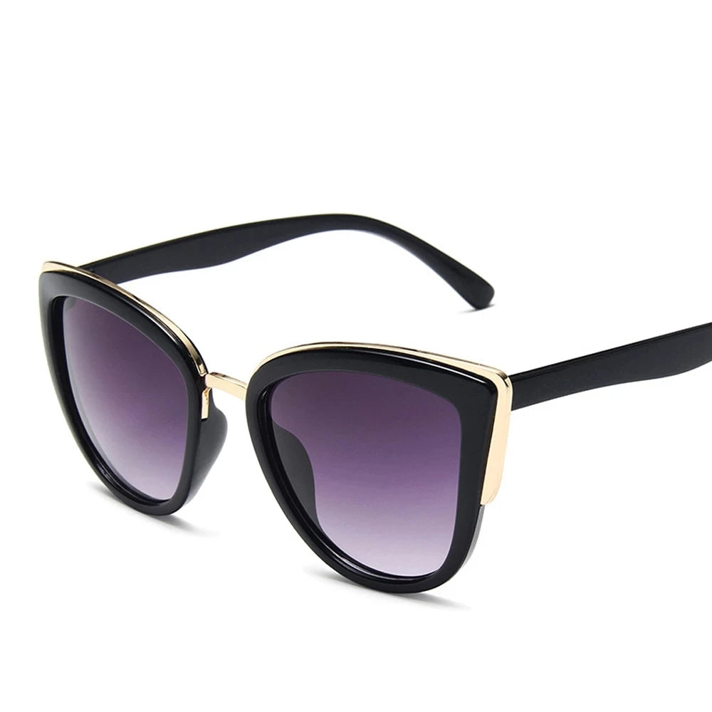 Vintage Cat-Eye Sunglasses – Timeless Elegance with Modern Flair